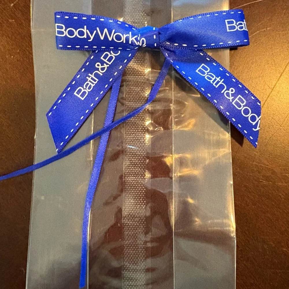 NWT, B&BW ‘Life is a Fairytale’ Disney Body Wash, Hydration Cream and Candle